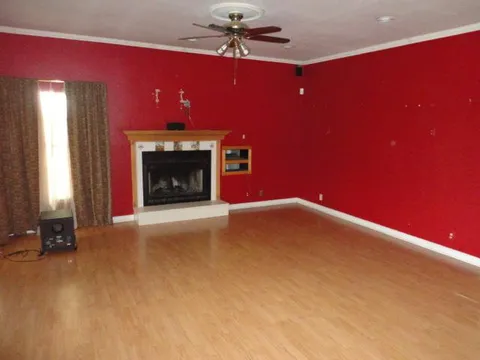 3376 Plainview Rd, Sherman, TX 75092 photo 2