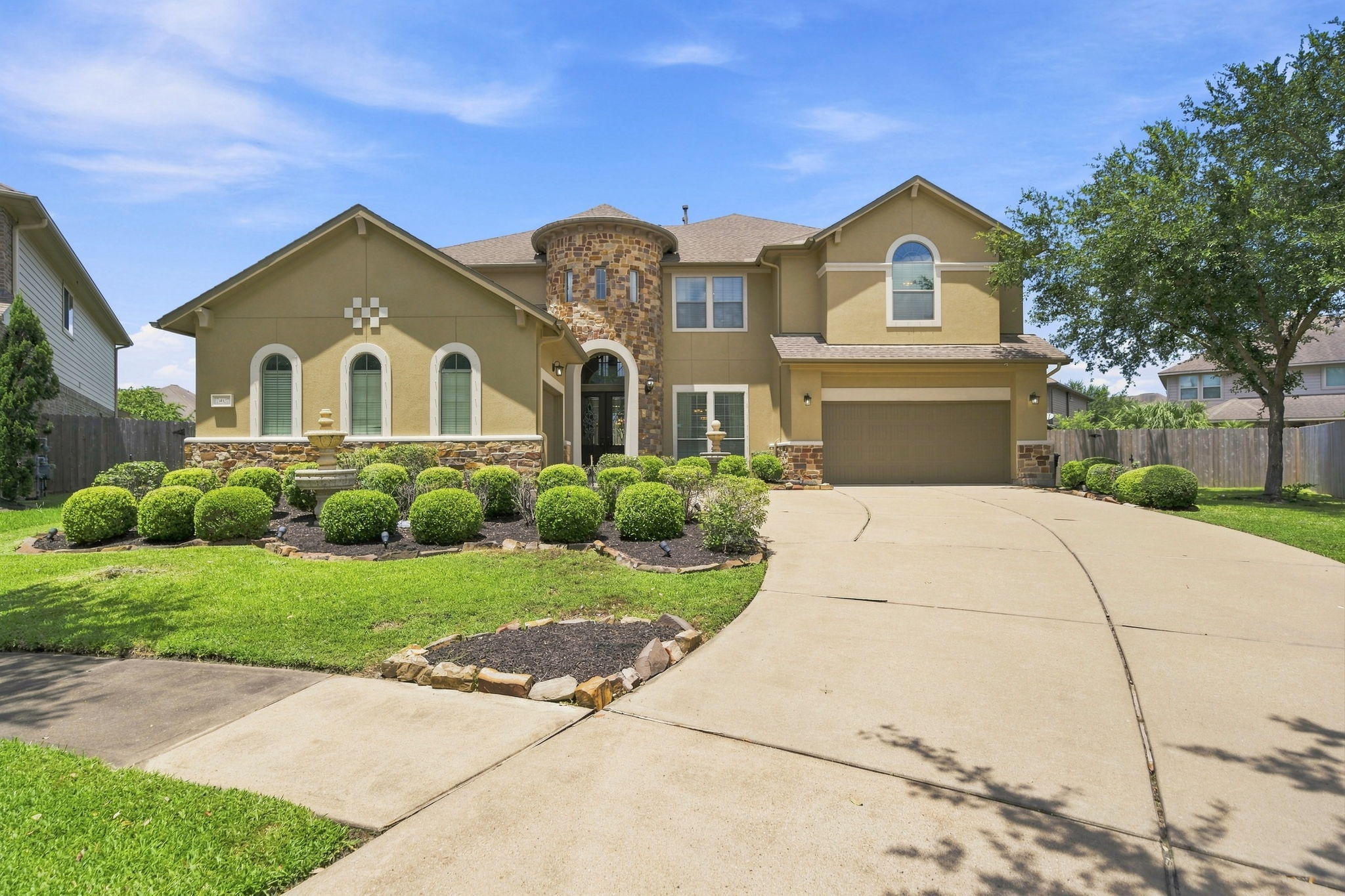 2407 Mallorca Pass, League City, TX 77573 photo 4
