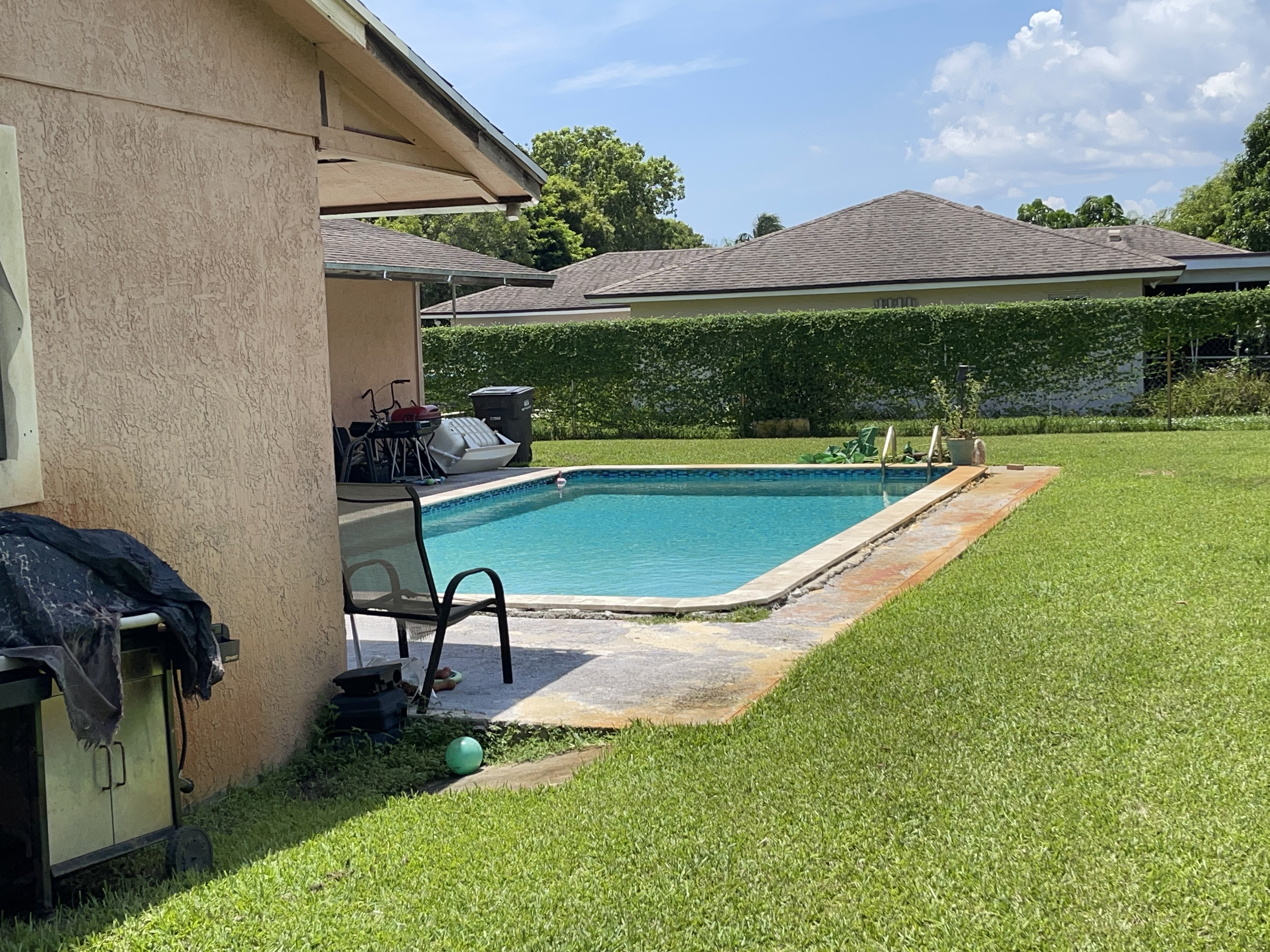 4215 Latona Ave, West Palm Beach, FL 33407